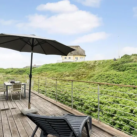 Дом отдыха Beautiful In With Sauna *